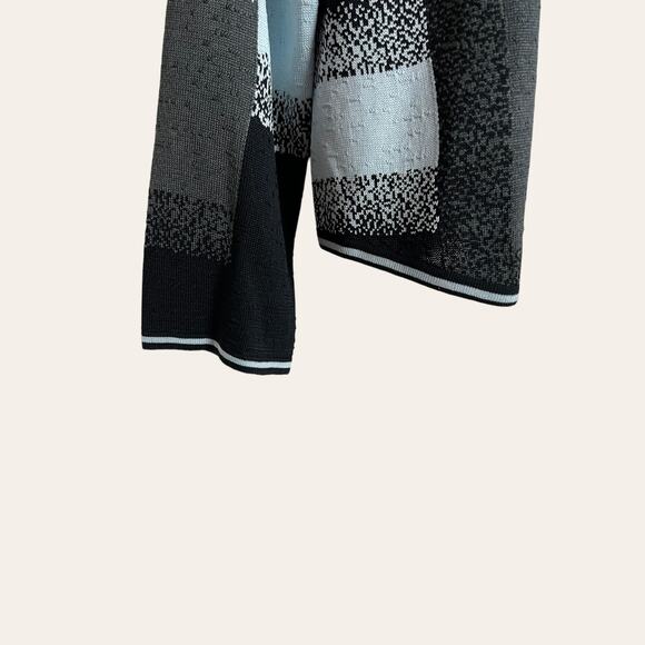 Ming Wang Black Blue Acrylic Knit Button Front Sweater Jacket Size Petite M - Picture 4 of 8